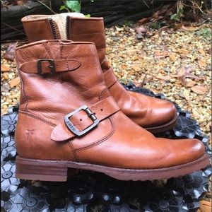 Frye Vicky buckle boot